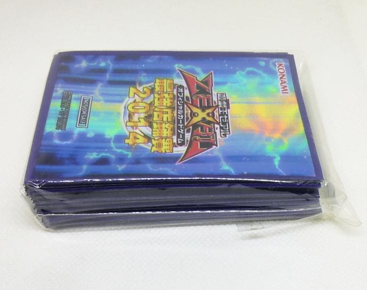 遊戯王 台湾　最強店舗賽 2014 スリーブ 未開封70枚入り