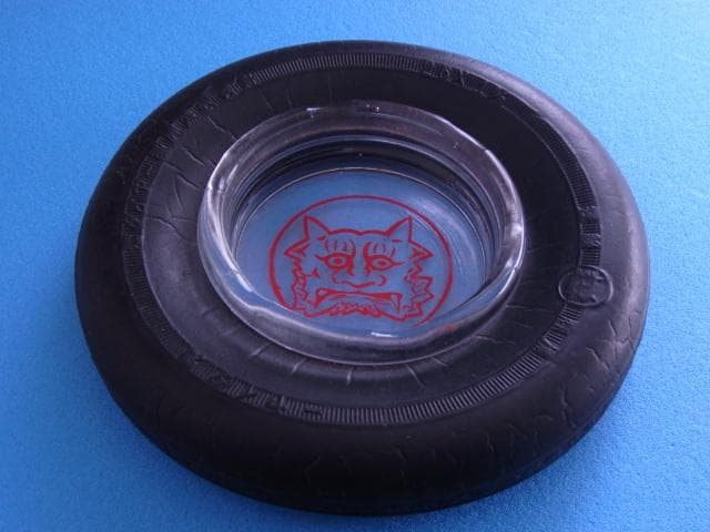 鬼タイヤ　ガラス灰皿　日米商店　鬼号　戦前　大正　昭和レトロ　ホーロー看板