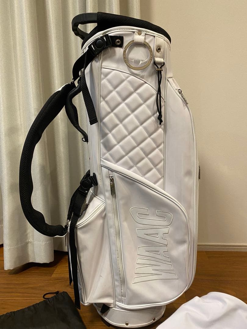 WAAC ホワイト キャディバッグとカートバック