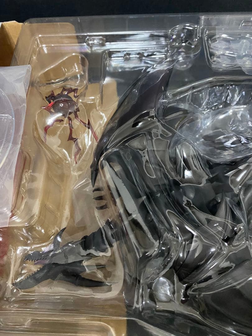 S.H.MonsterArts 真紅眼の黒竜　レッドアイズブラックドラゴン