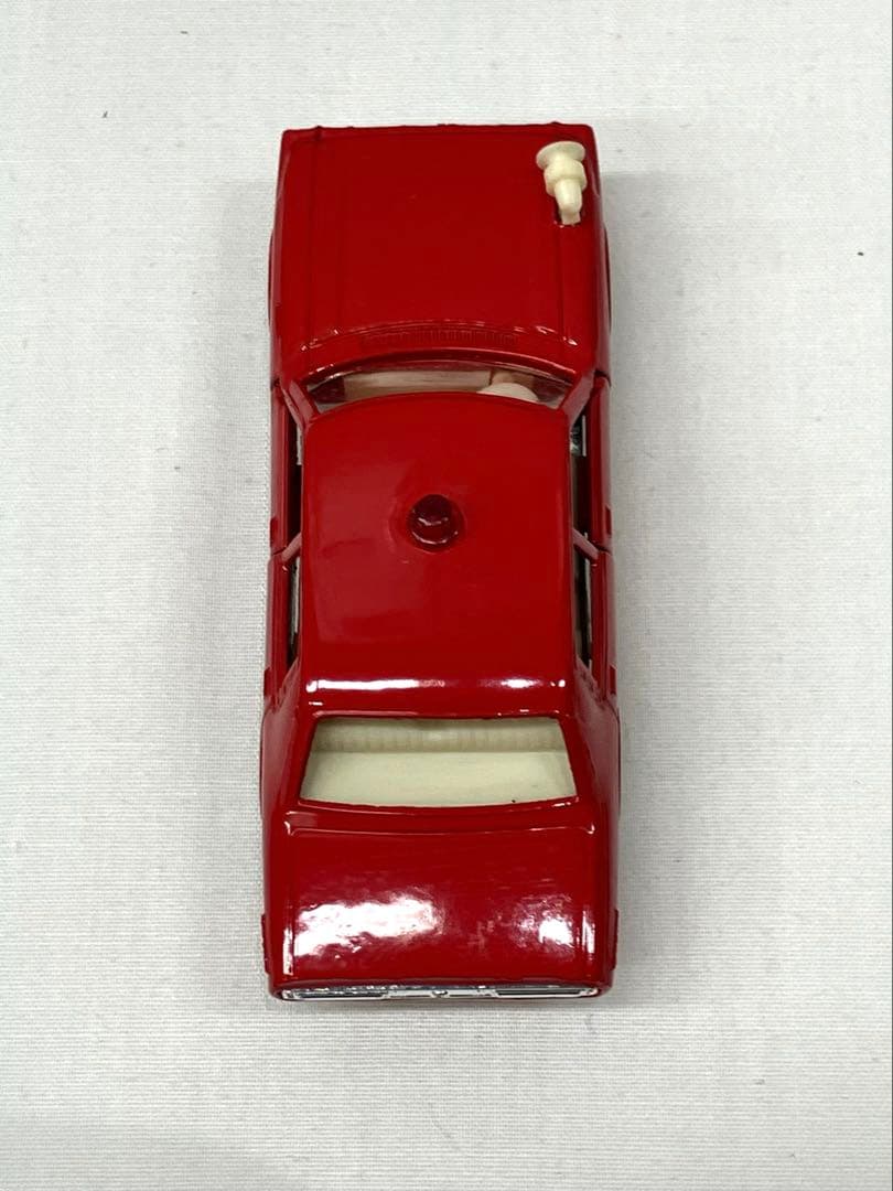 トミカ ニュー クラウン ファイアチーフカー No.27 黒箱