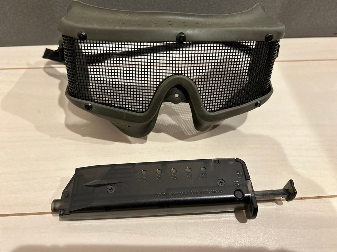 【最終値下】東京マルイ　P-90 ライトカスタム