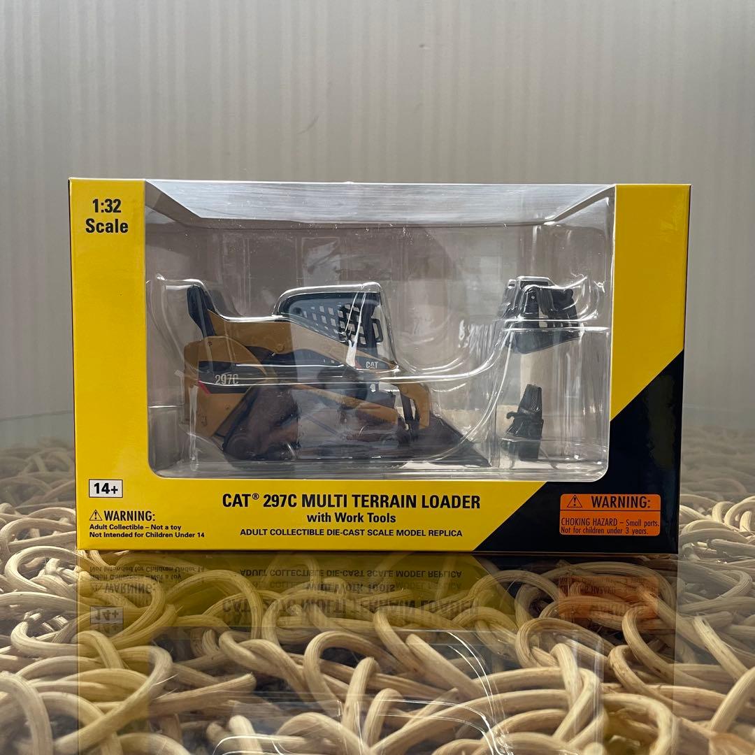 ミニカー CAT 297C Multi Terrain Loader 1:32
