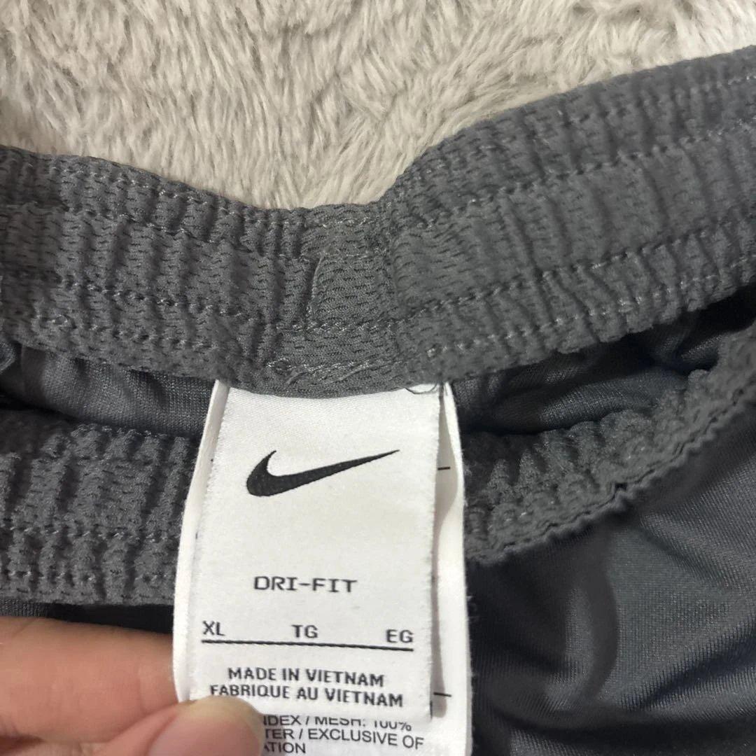 浦和レッズ　ロングパンツ