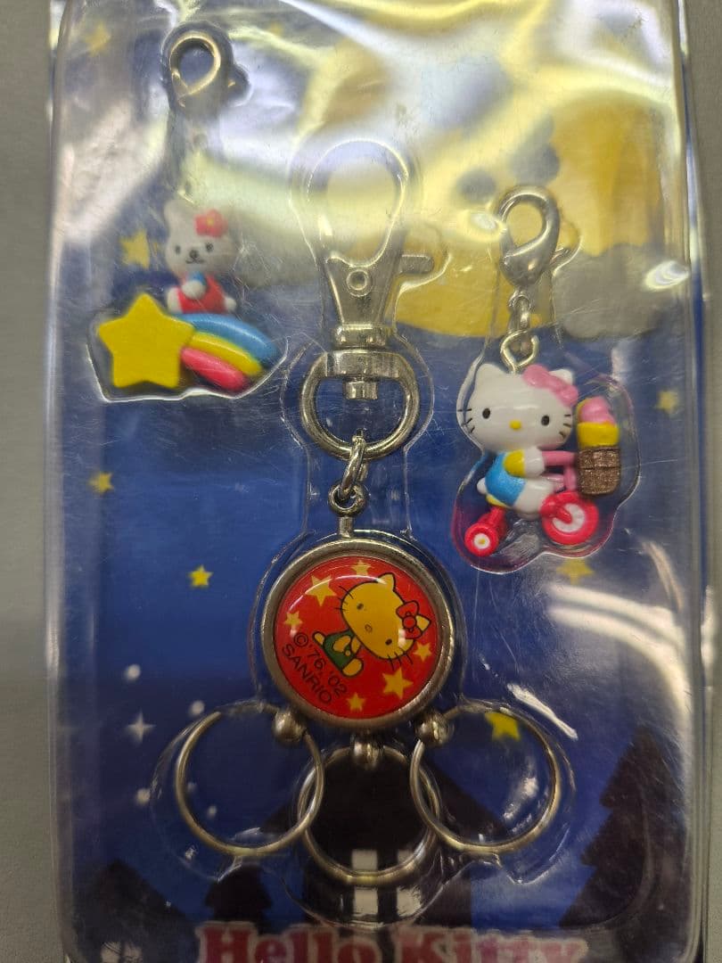 【未開封品】 Hello Kitty キーホルダー　ストラップ 夜空 ET