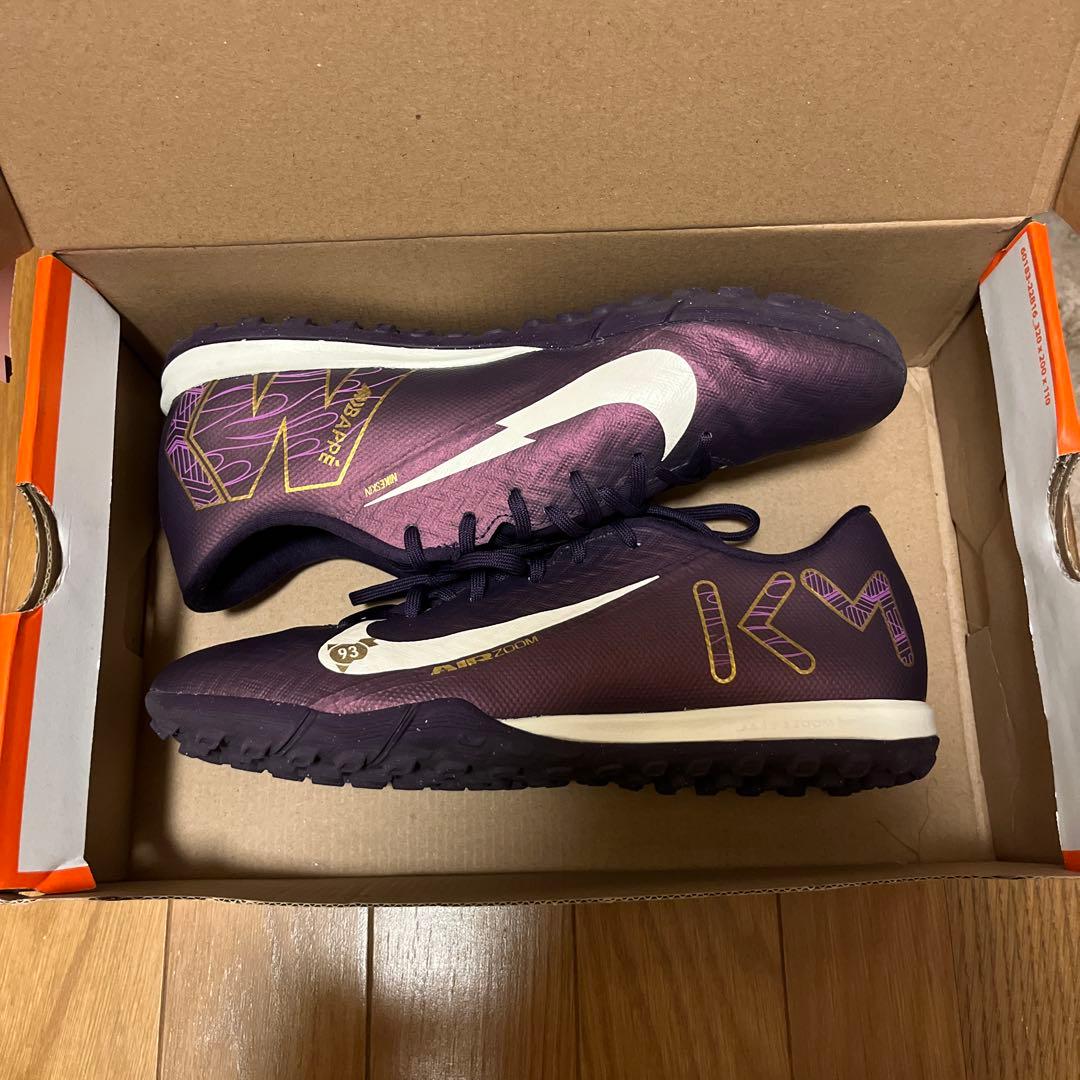 ナイキ　ズーム ヴェイパー 16 アカデミー KM TF