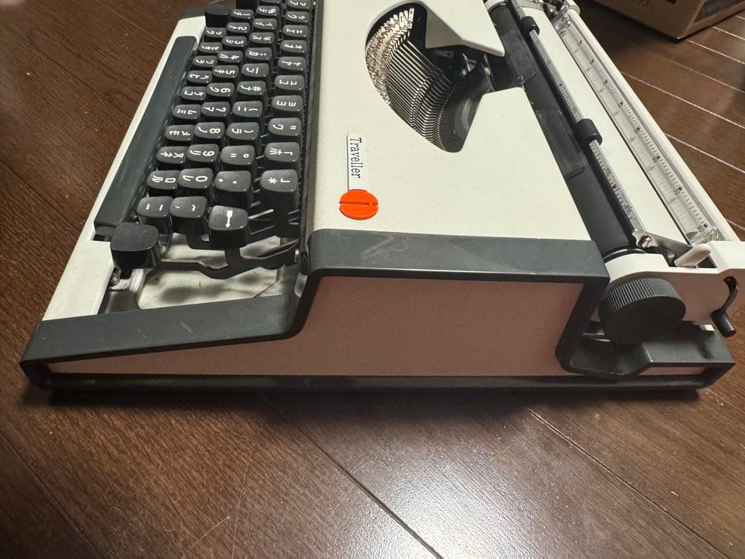 オリンピア　タイプライター トラベラー　Olympia Traveller