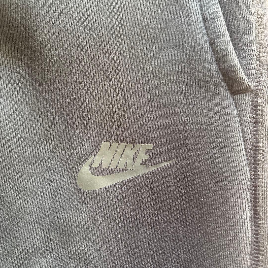 NIKEテックフリースブラックセットアップ