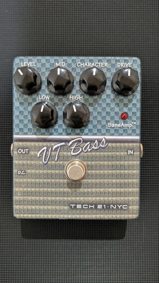 TECH 21 Sansamp VT Bass ベースエフェクター