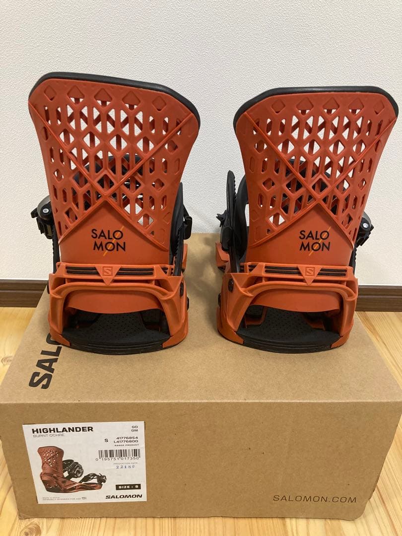 新品未使用 SALOMON HIGHLANDER Sサイズ