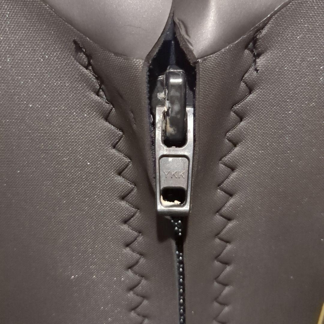 超美品✨RASH タッパー 　フロントジップ　メンズML