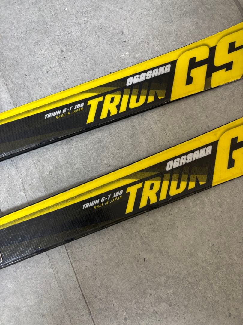 OGASAKAオガサカ TRIUNトライアン GS 160 スキー板