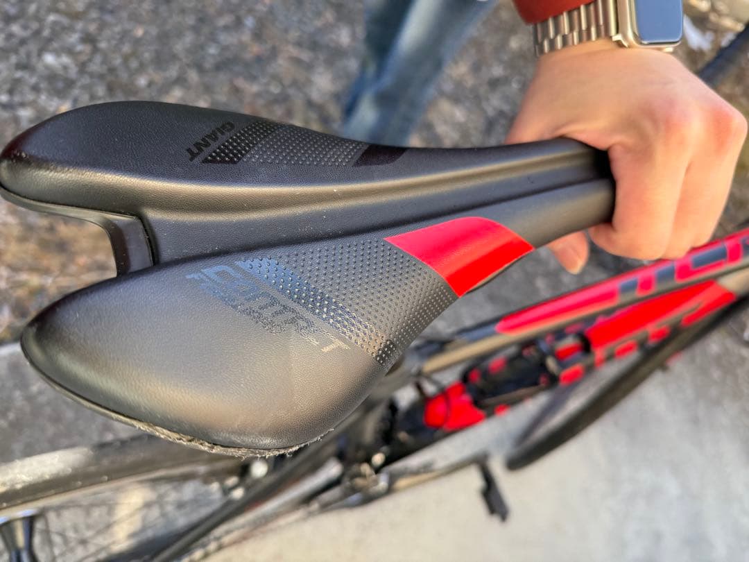 美品　GIANT TCR SLR2 2019年モデル S　105　ロードバイク