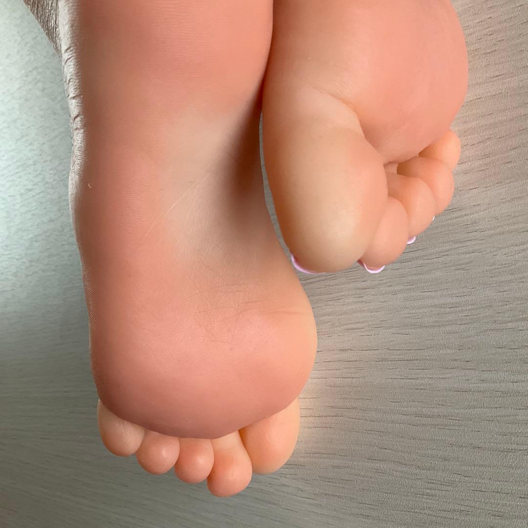 足の模型 シリコン等身大マネキンフット 両足 女性 23cm