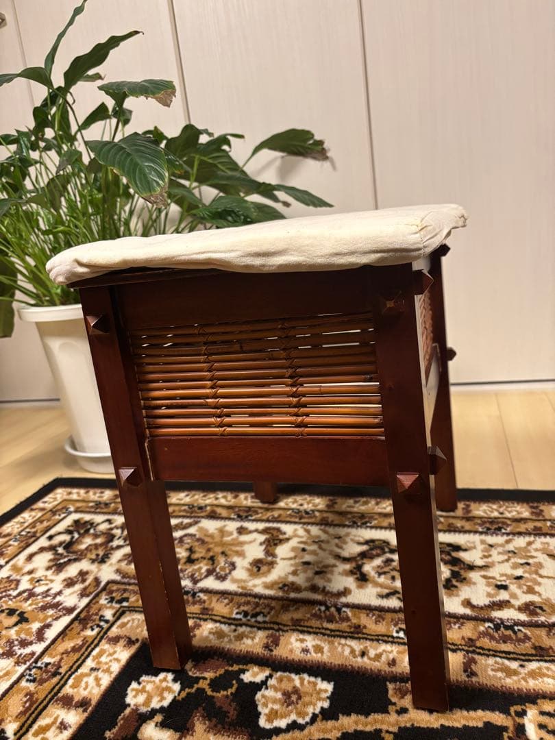 *バリ島直輸入* アジアン木製スツール ラタン装飾 一点もの