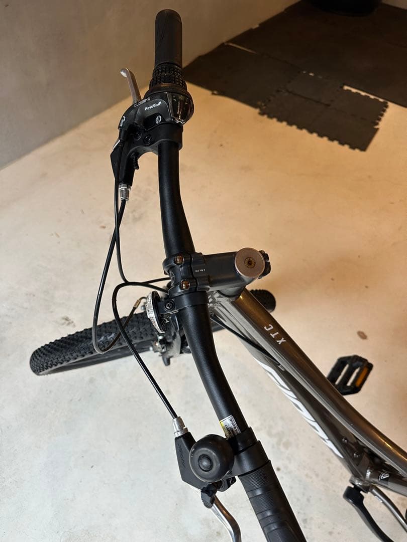 ジャイアント　xtc 24