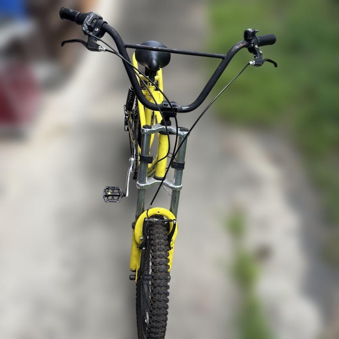 直接引き取りのみ　CALIFORNIA BIKE イエロー マウンテンバイク