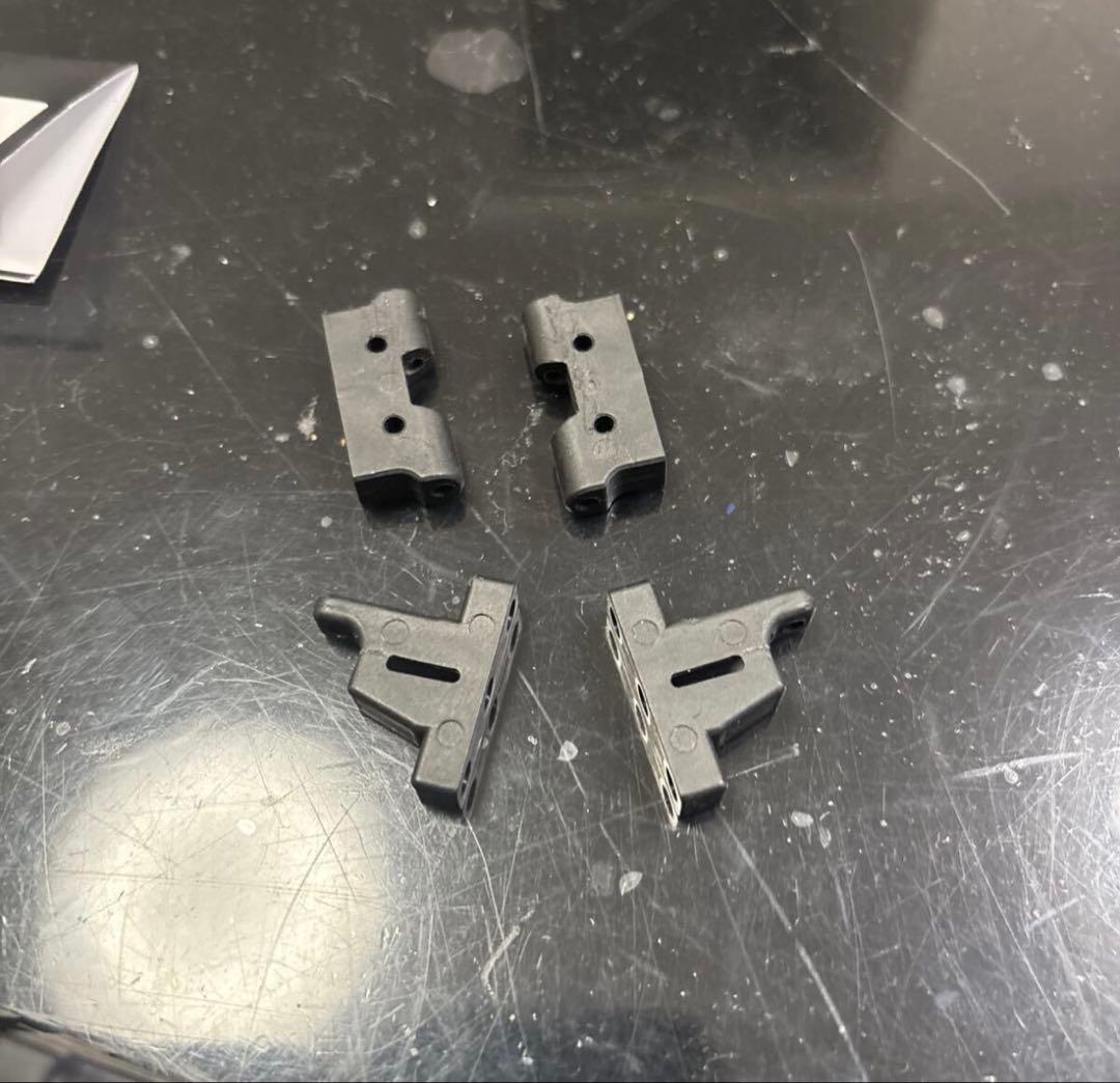 たぁ　GRK リア　Aアーム evoに　いかがですか？