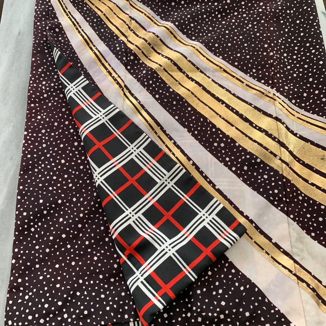 男踊り衣装　黒地に金