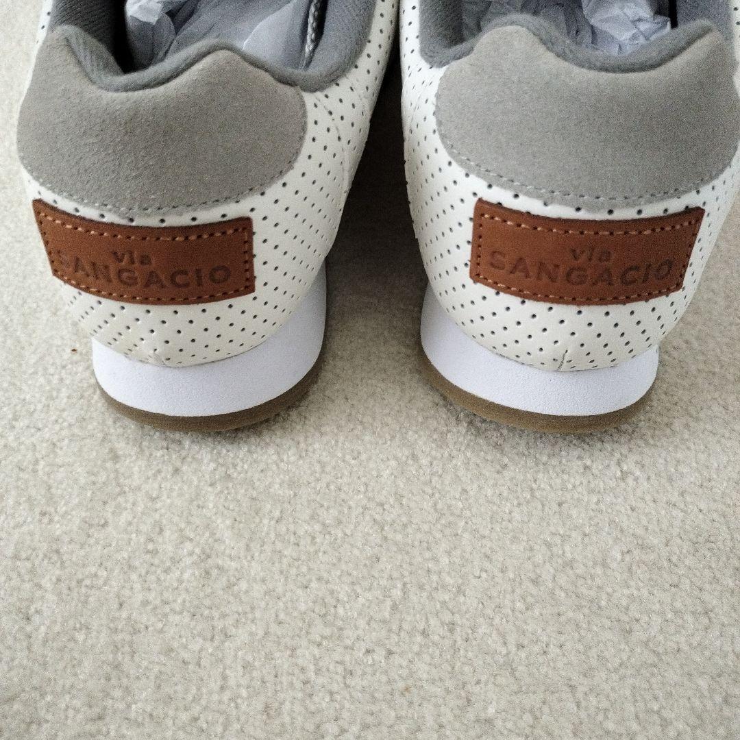 値下げvia SANGACIO