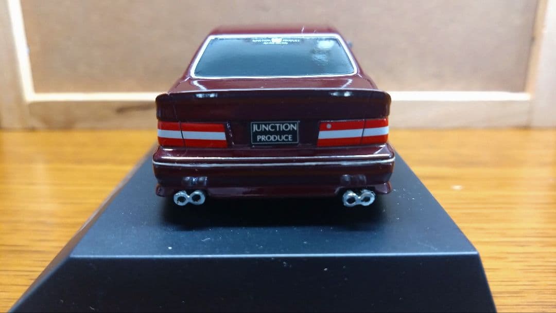 1/43 セルシオ(JUNCTION PRODUCE)ミニカー