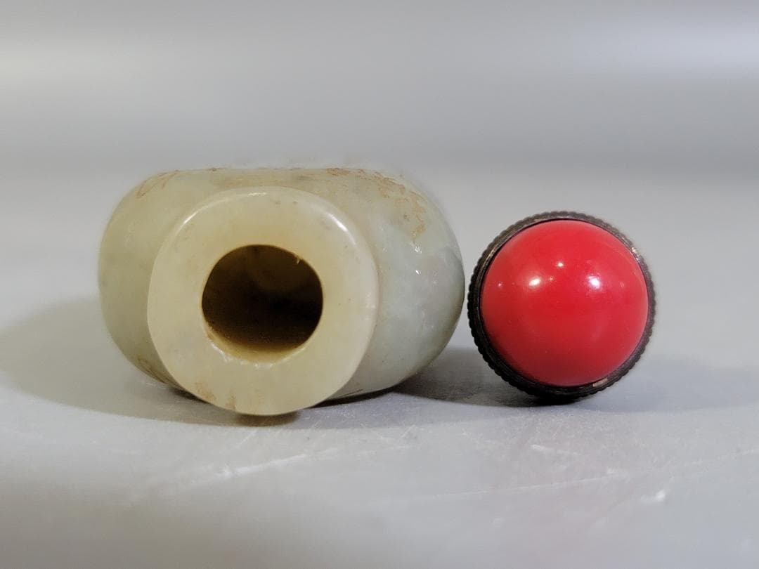 時代 和田玉 白鶴紋漢詩紋鼻煙壺 極細工 当時物 中国伝来