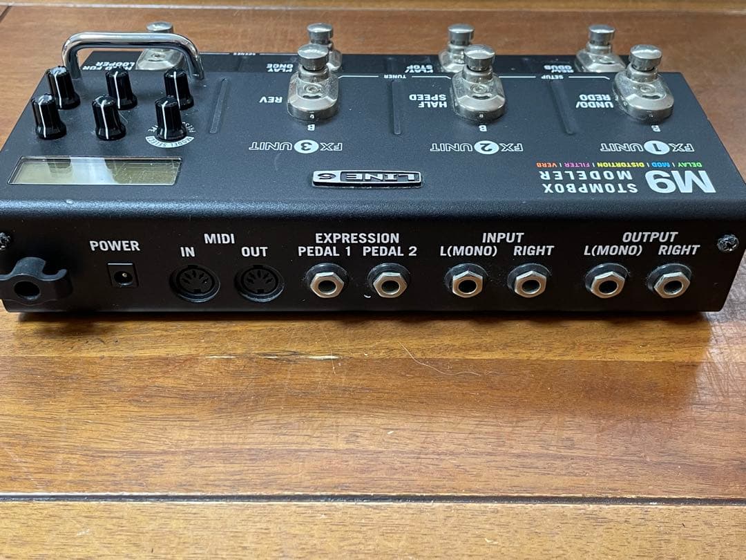 LINE6 M9 マルチエフェクター　純正アダプター付き