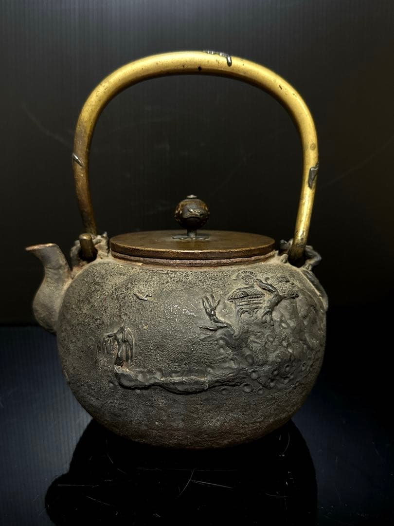 極上 中期 亀文堂 日本亀文 楼閣山水千鳥銀象嵌 蝙蝠象嵌提手 鉄瓶 茶道具