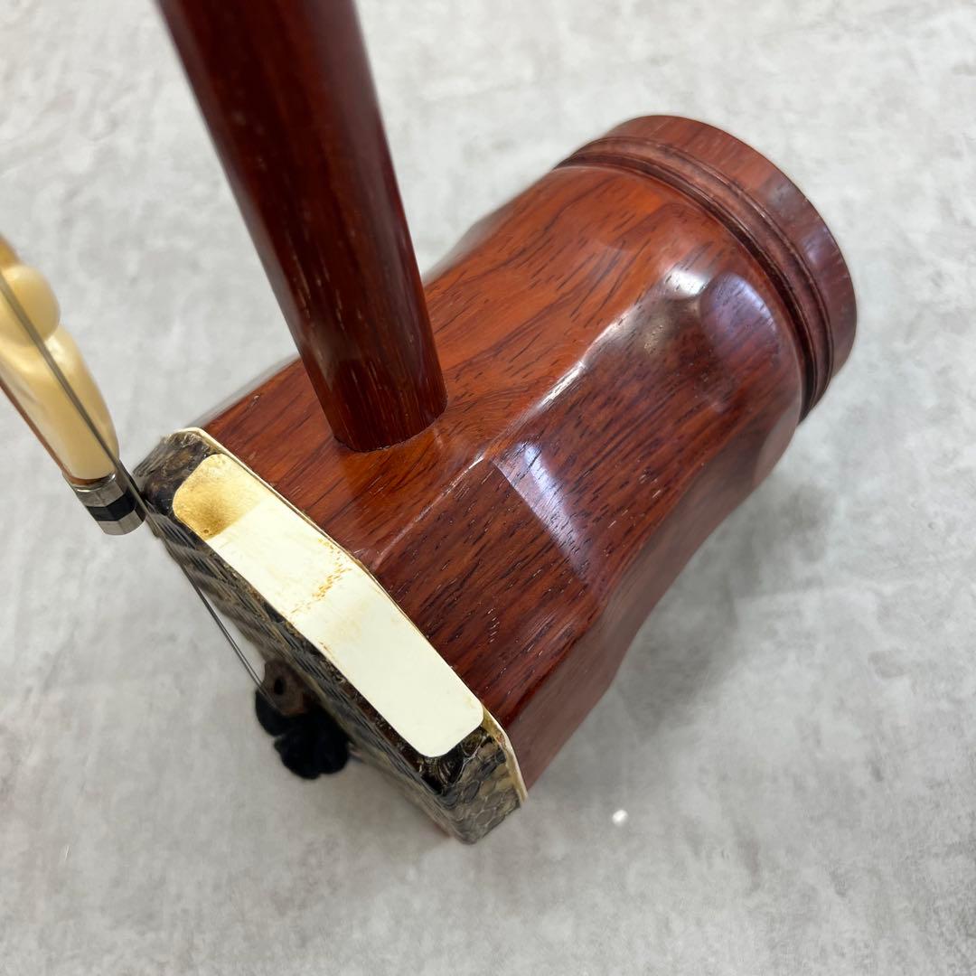 蘇州二胡　蛇皮　リアルレザー　パイソン　特制大紅木　ケース　弓　中国　民族楽器