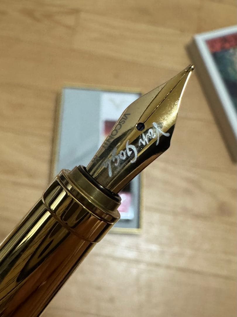 VISCONTI / ビスコンティ万年筆 ヴァンゴッホ 梅園レッド F