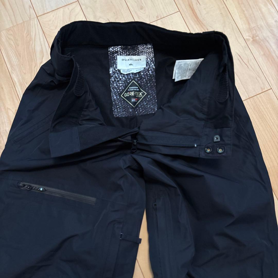 【極美品】 QUIKSILVER クイックシルバー　GORE-TEX スノボ