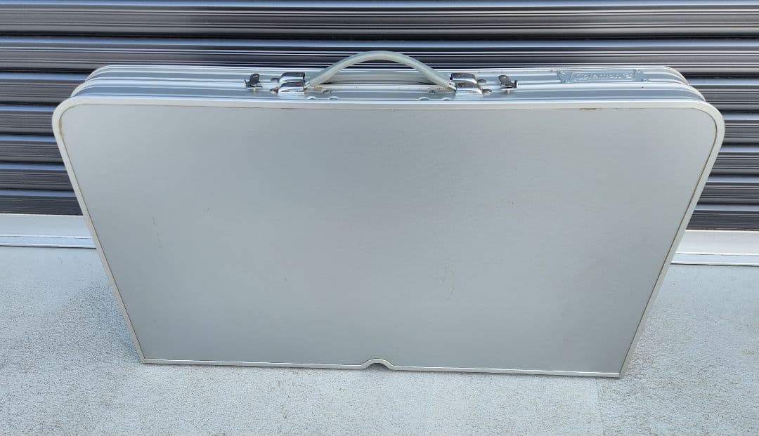 コールマン 折りたたみピクニックテーブル ベンチ一体型 アルミ製