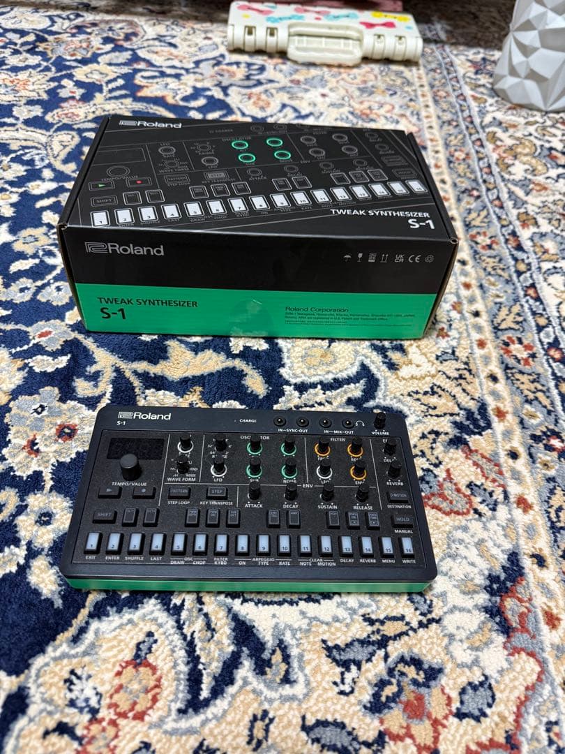 Roland S-1 シンセサイザー