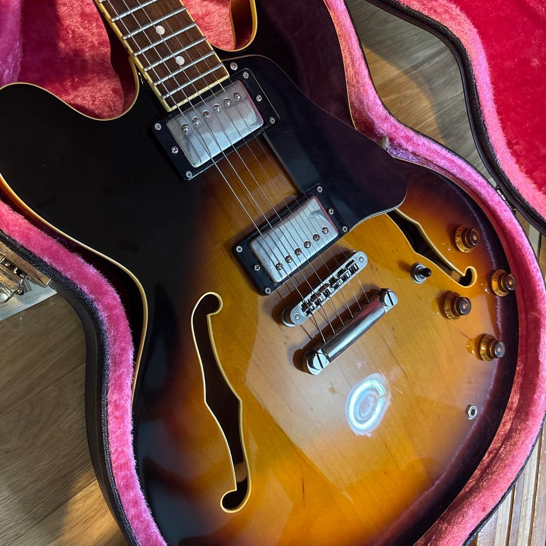 バーニー　Burny セミアコ RSA-70？