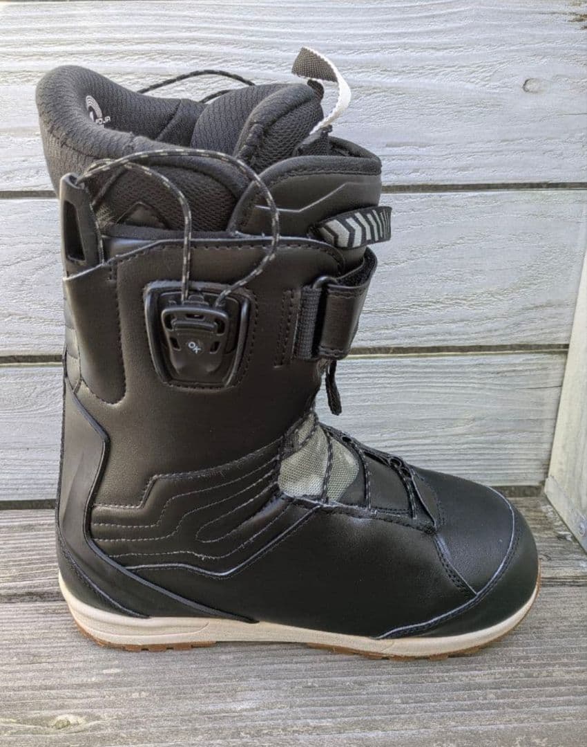 22-23 DEELUXE EMPIRE 24.5 ディーラックス