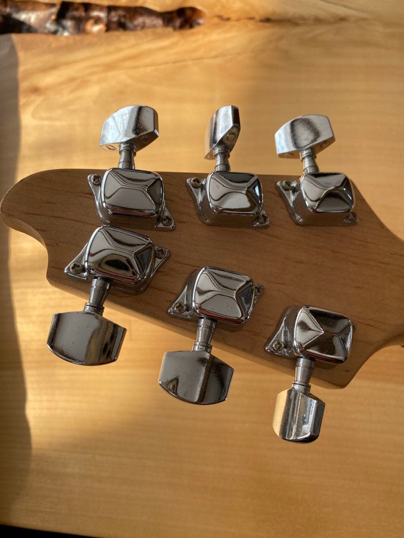 アンプ内蔵子ども用ギター