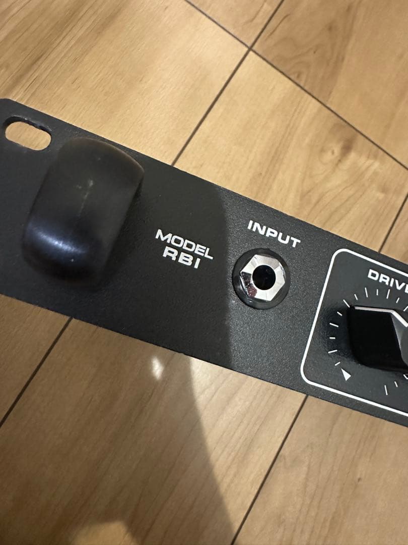 Tech21 SansAmp RBI ベースプリアンプ/DI