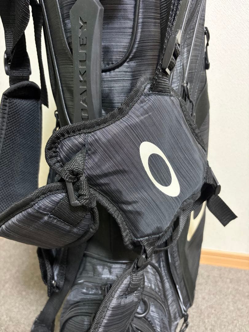 Oakley キャディバッグ ブラック/グレー/スタンド式