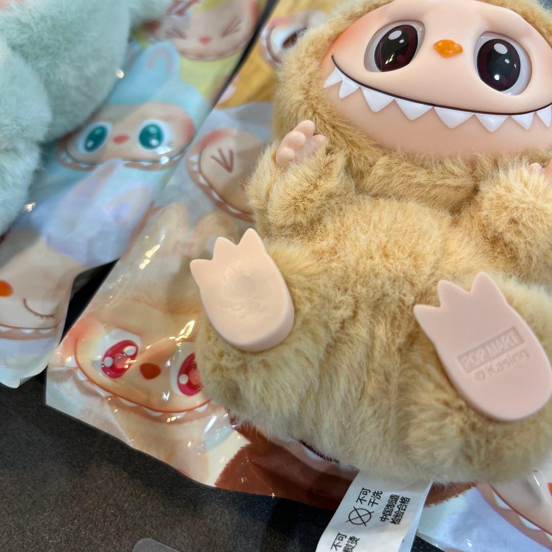 ラブブ　have a seat BABA QUQU