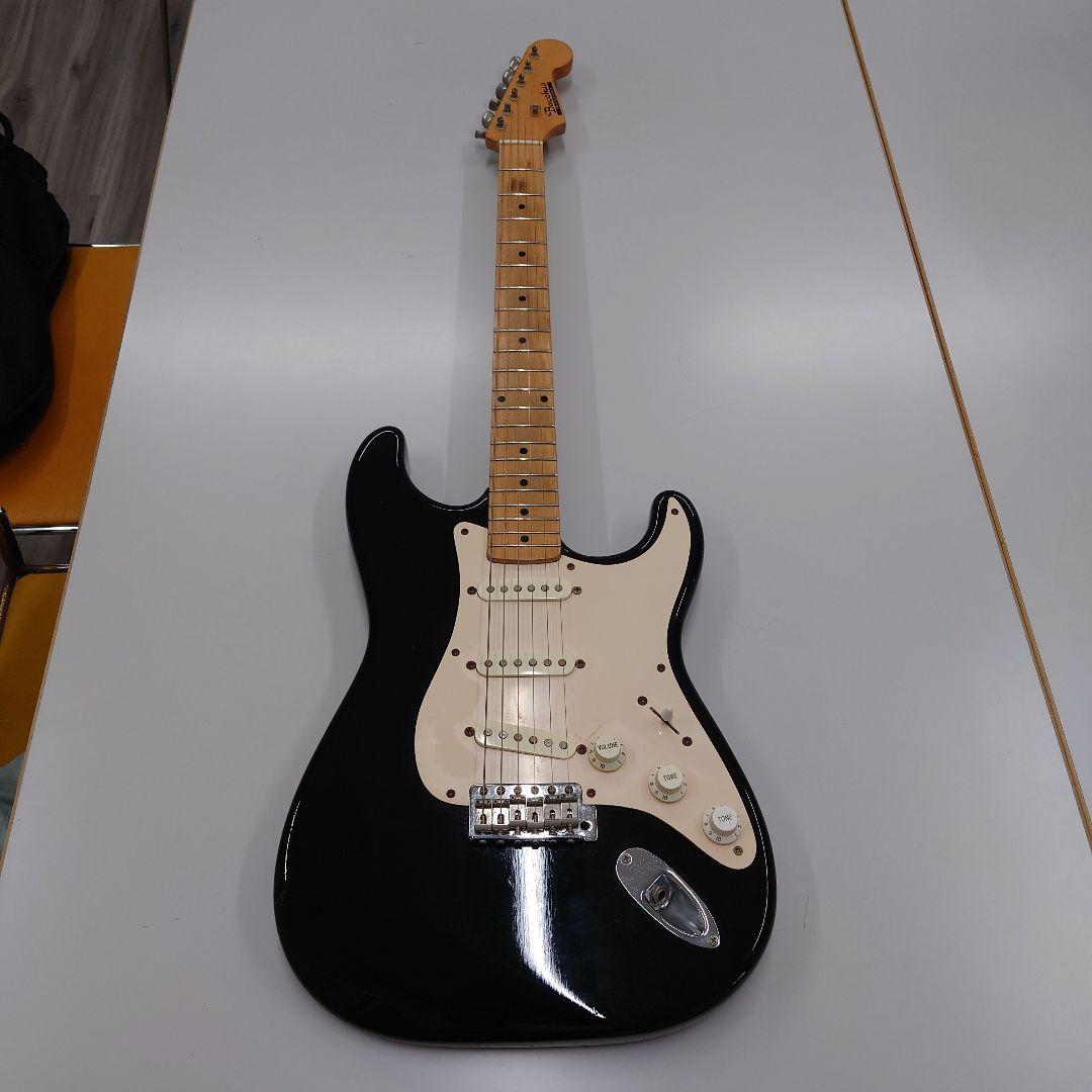 Bacchus ストラトキャスタータイプ エレキギター ブラック