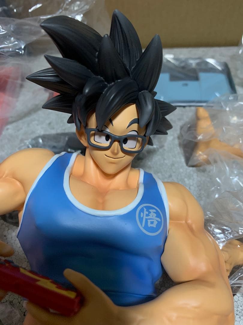 ドラゴンボール　1/6 フィギュア