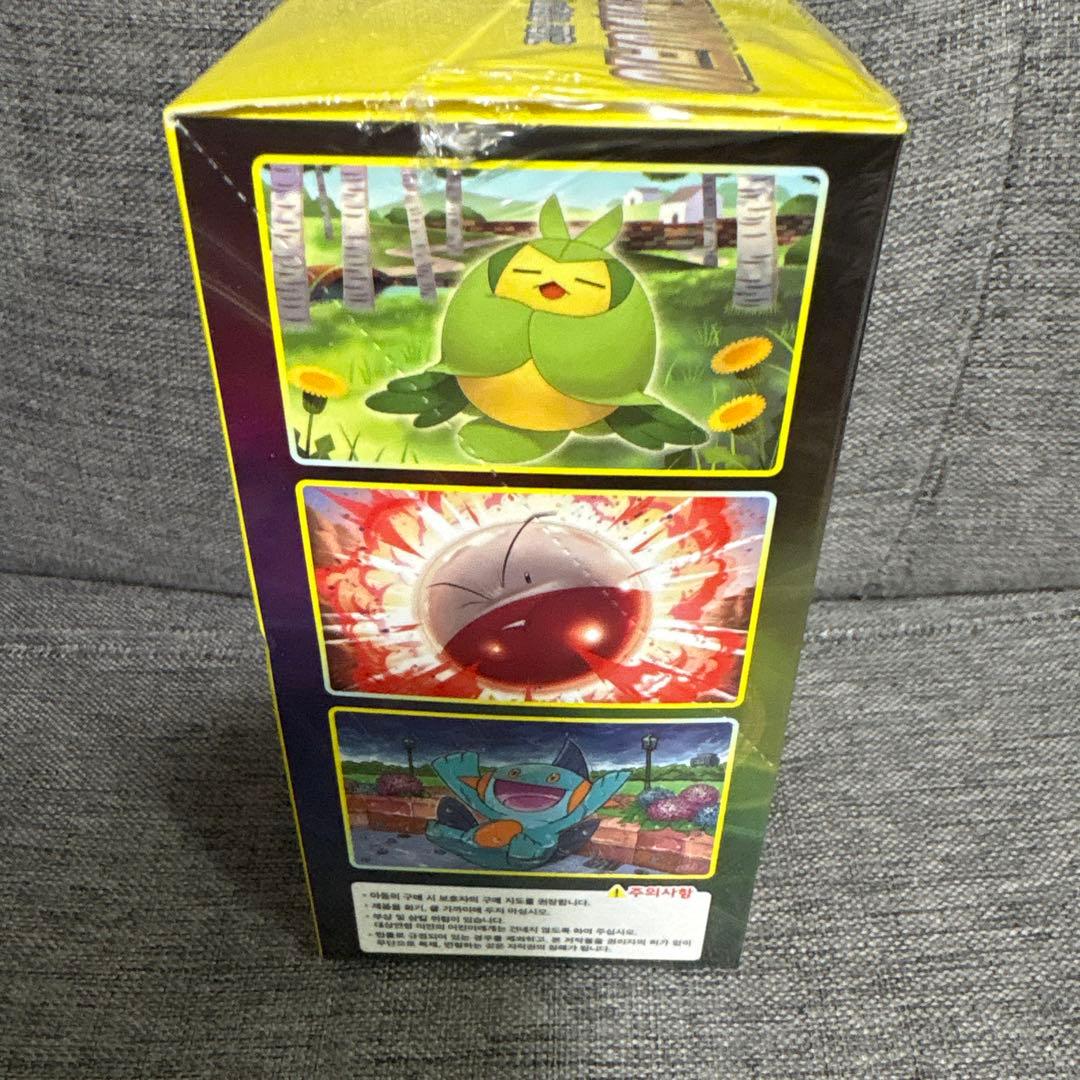 【韓国版】イーブイヒーローズ　未開封ボックス　シュリンク付き