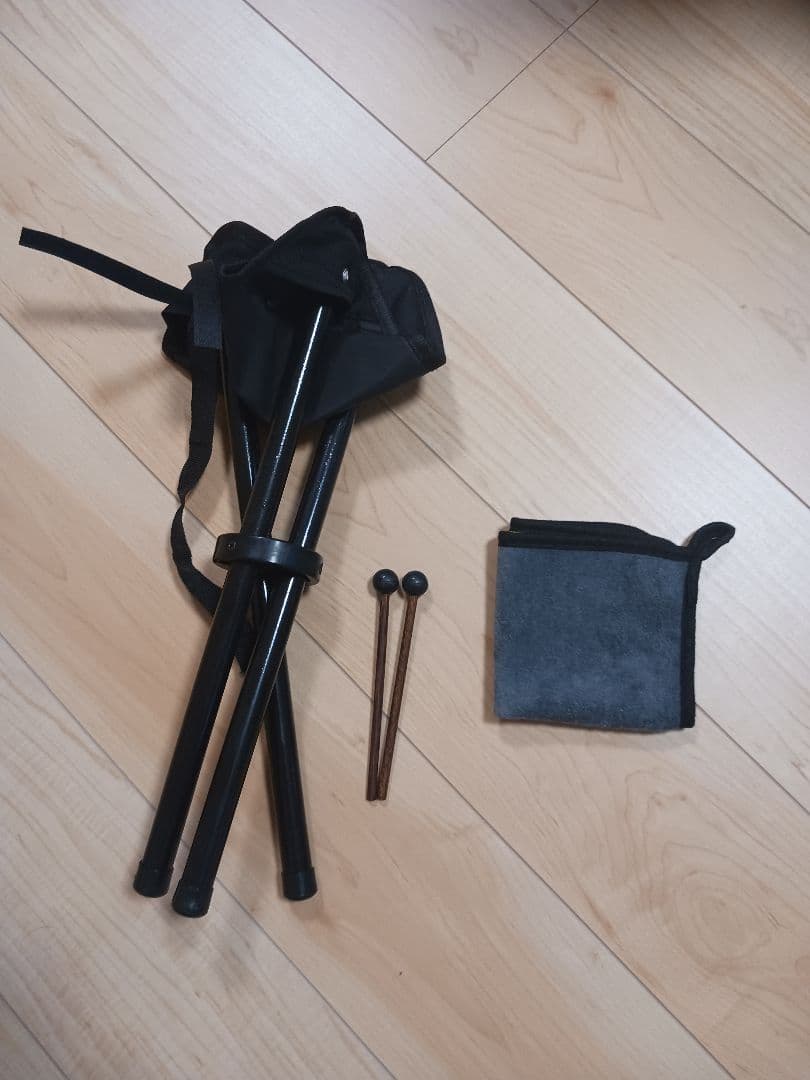 ハンドパン 円形金属楽器