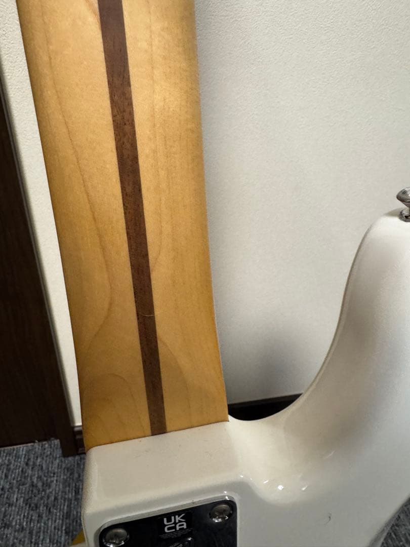 おまけ付き　Fender prayer Precision Bass ホワイト