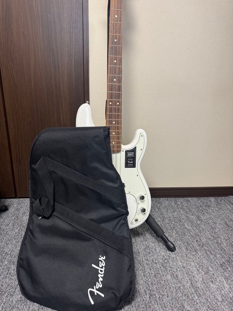 おまけ付き　Fender prayer Precision Bass ホワイト