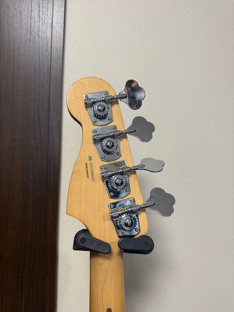 おまけ付き　Fender prayer Precision Bass ホワイト