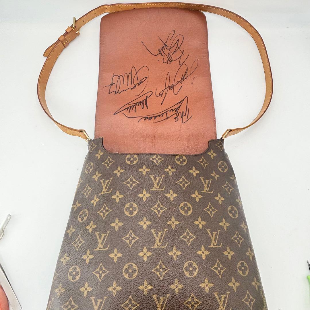 ベンチャーズ　サイン入　LOUIS VUITTON モノグラム ミュゼット
