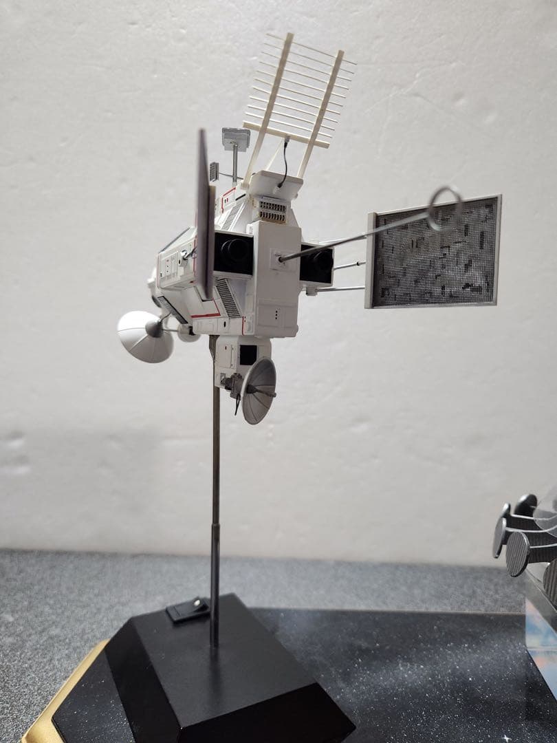 精密再現！　謎の円盤UFO 有名モデラー渾身の逸品 コンピュータ偵察衛星SID