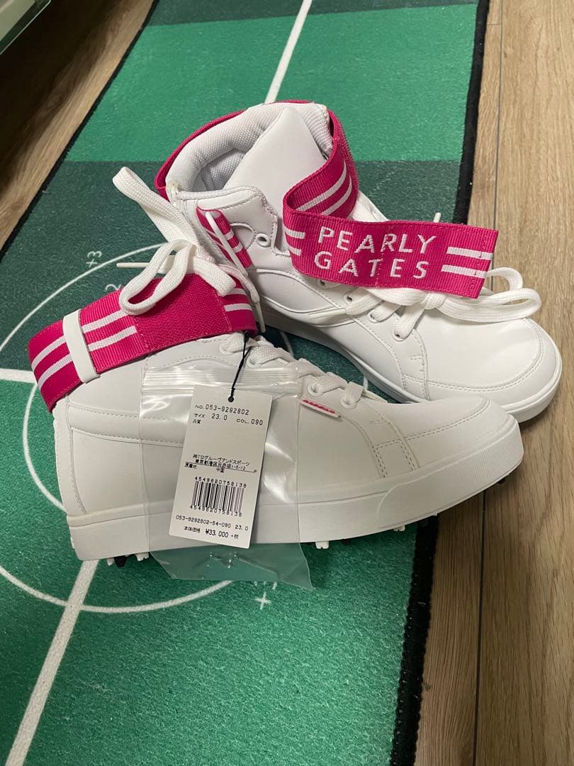 ゴルフシューズ　パーリーゲイツ