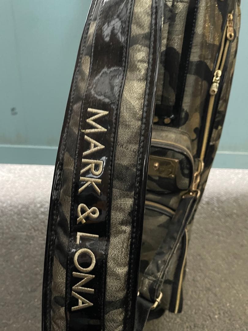 マークアンドロナゴルフバック